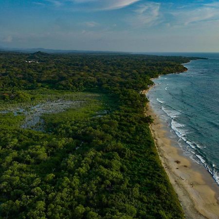 Beach Walk Costa Rica Playa Avellana Buitenkant foto